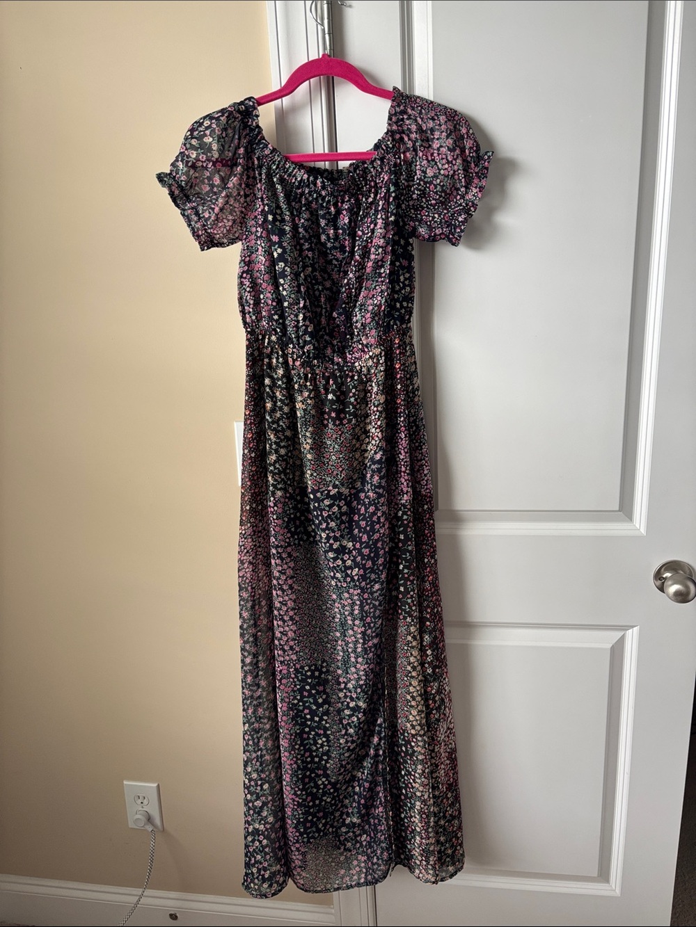Women's Floral Maxi Dress - Multicolor